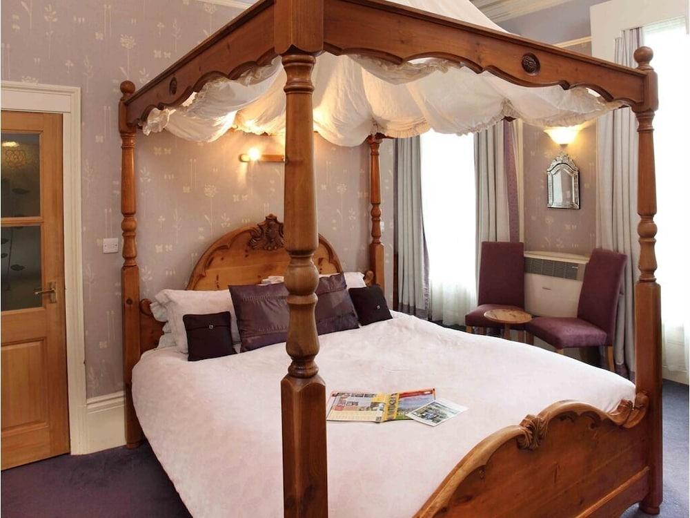 Holmwood House Guest Гостевой дом