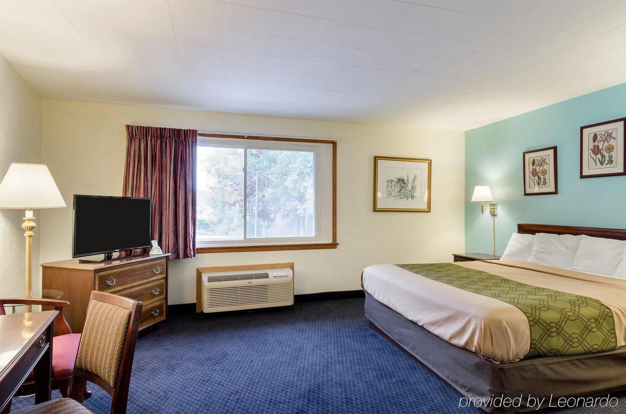 Holmwood House Guest 4*